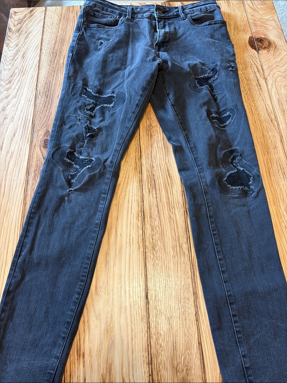 Aeropostale Black Ripped Skinny Jeans